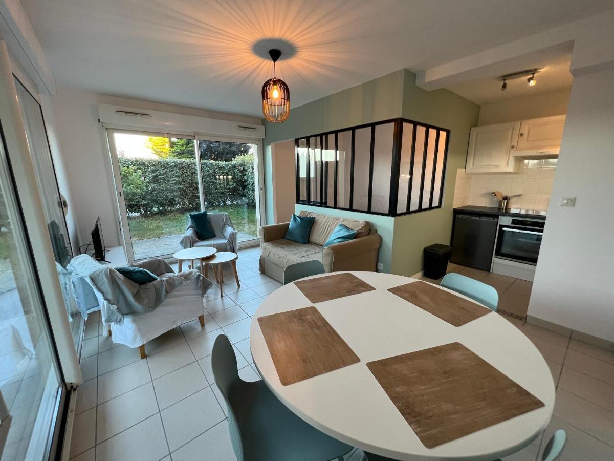Appartement Plage Restaurant Et Parking Privatif ヴィムルー エクステリア 写真